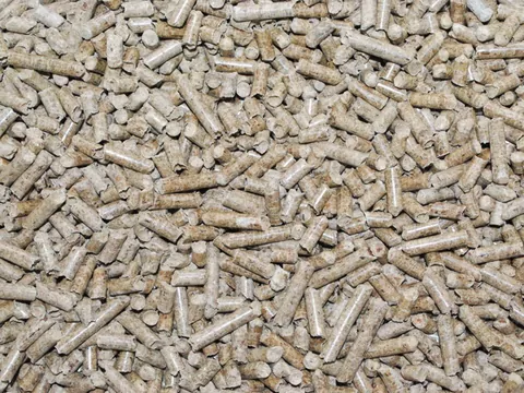 Cena pelletu - sprawdź aktualny cennik różnych producentów