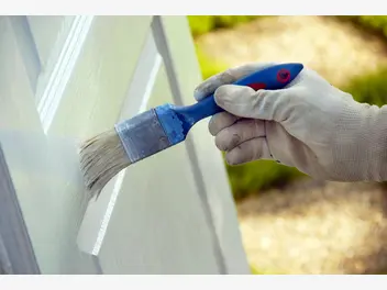 Fotografia ilustrująca cennik malowania drzwi 2024 w ponad 300 miastach