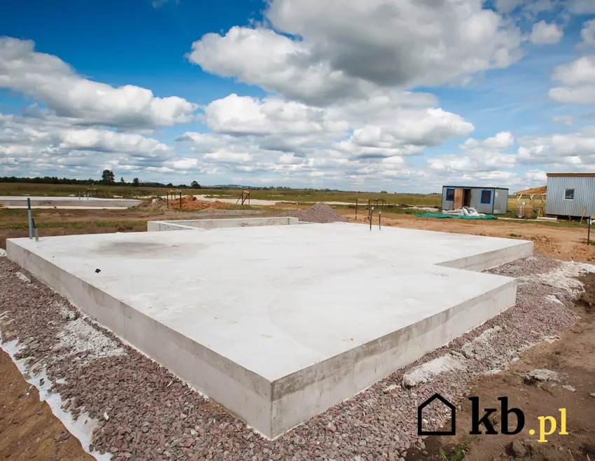 Cennik płyt fundamentowych 2025 w ponad 300 miastach Płyta fundamentowa - cennik