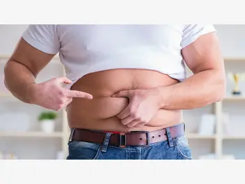 Fotografia ilustrująca cena liposukcji brzucha w ponad 160 miastach w polsce