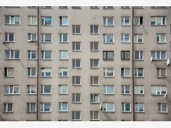 Ilustracja artykułu prawie 4 mln budynków w polsce ma ten sam problem