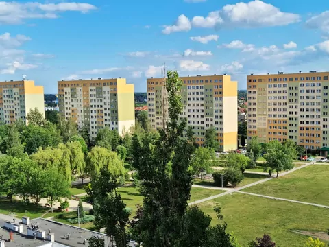 Zalety mieszkania w bloku z wielkiej płyty