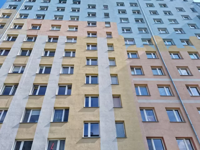 Historia życia na osiedlu z wielkiej płyty