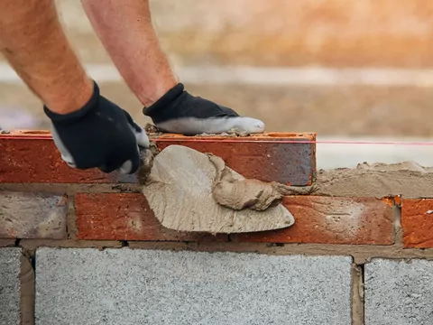 Brak dylatacji między ścianą a fundamentem