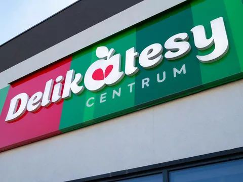 Kultowa kawa z olbrzymim rabatem w Delikatesach Centrum. Rozchodzi się błyskawicznie