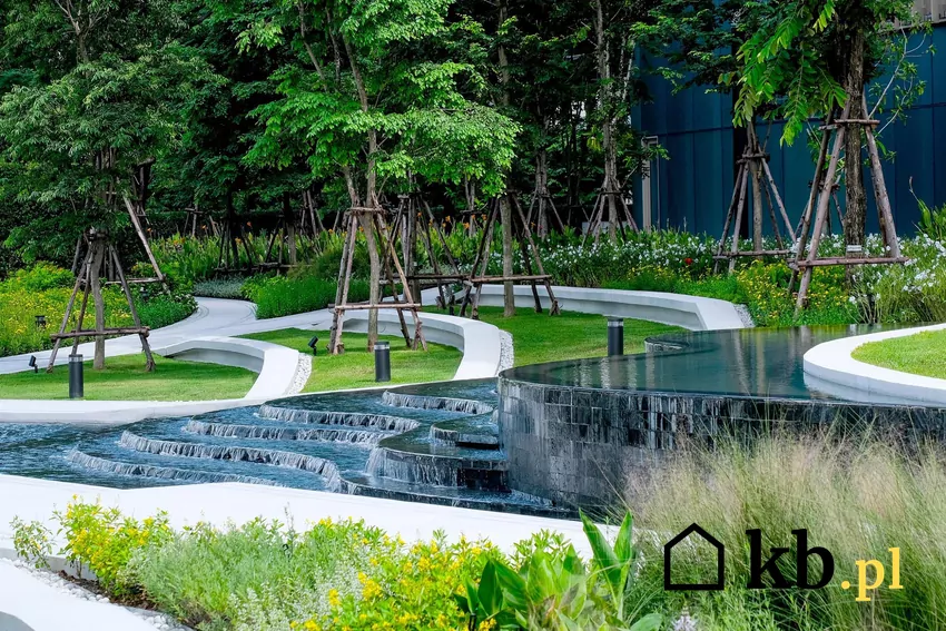Zielona oaza w centrum metropolii – aż 50% terenu kompleksu to przestrzenie zielone: parki, ogrody i strefy rekreacyjne, fot. One Bangkok park