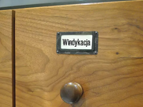 Zajęcie komornicze przez cudze długi