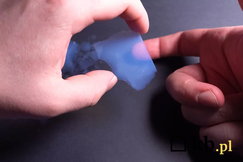 Aerogel charakteryzuje się znacznie lepszym współczynnikiem przewodzenia ciepła niż styropian Aerogel