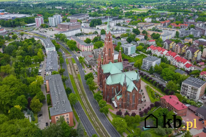 Ceny nieruchomości w Górnośląsko-Zagłębiowskiej metropolii opierają się krajowym trendom Zagłębie z lotu ptaka