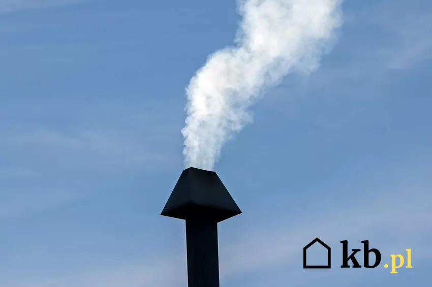Dymiący komin w systemie grzewczym domu Czyste spalanie w optymalnych warunkach nie wytwarza sadzy i smoły