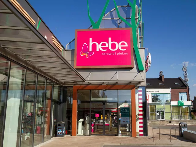Promocja na perfumy w Hebe - 250 zł taniej