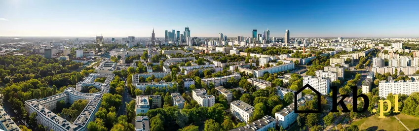 Miasto obiecuje nową jakość przestrzeni: więcej zieleni, nowoczesne torowiska i lepsze warunki dla pieszych. Ale zanim to nastąpi, mieszkańców czekają miesiące wyzwań. widok na Warszawę