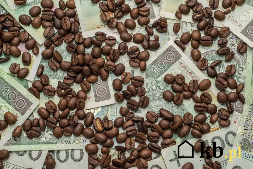 Od kilku miesięcy ceny kawy drastycznie rosną ziarna kawy, banknoty