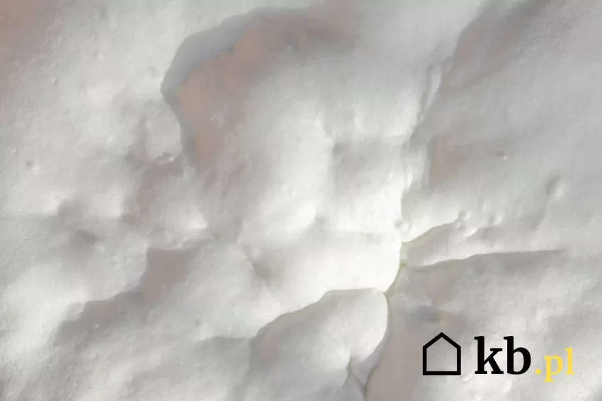 pianka natryskowa, pianka PUR