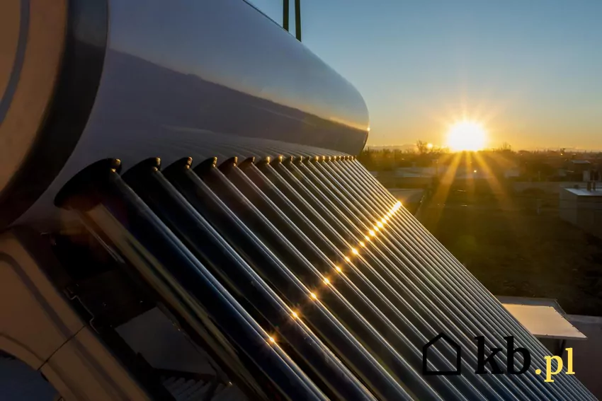 Kolektory solarne na dachu