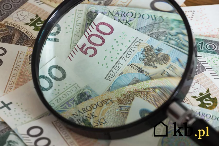 Lupa i polskie banknoty