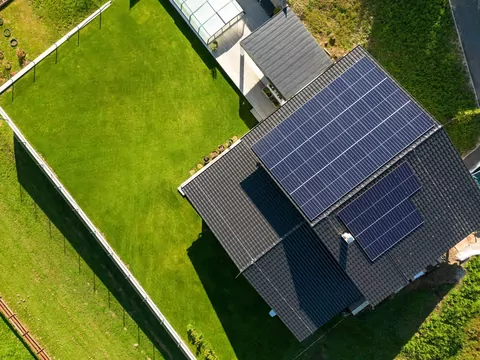 Oddawanie energii z fotowoltaiki