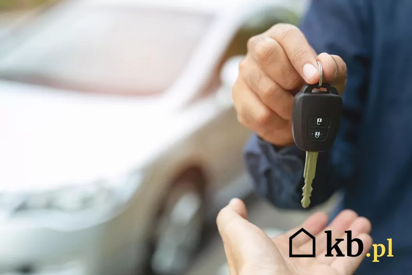Przekazanie kluczy do samochodu po sprzedaży