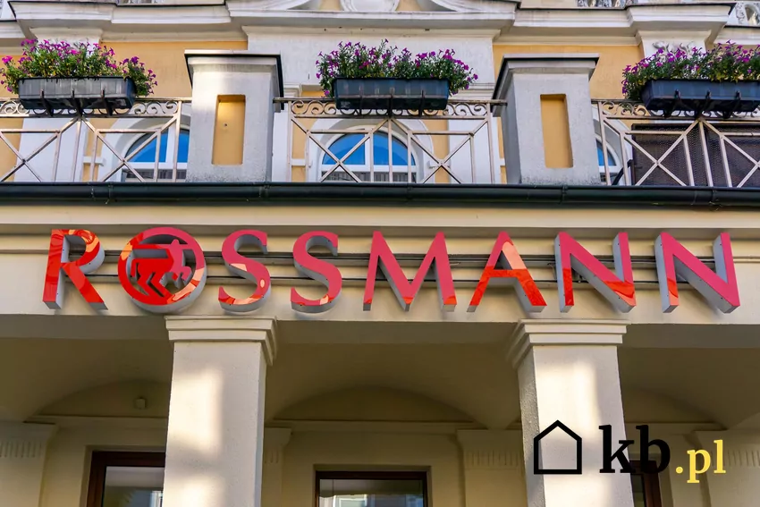 Do 2 września dużo przecenionych produktów w Rossmannie Sklep Rossmmann - baner