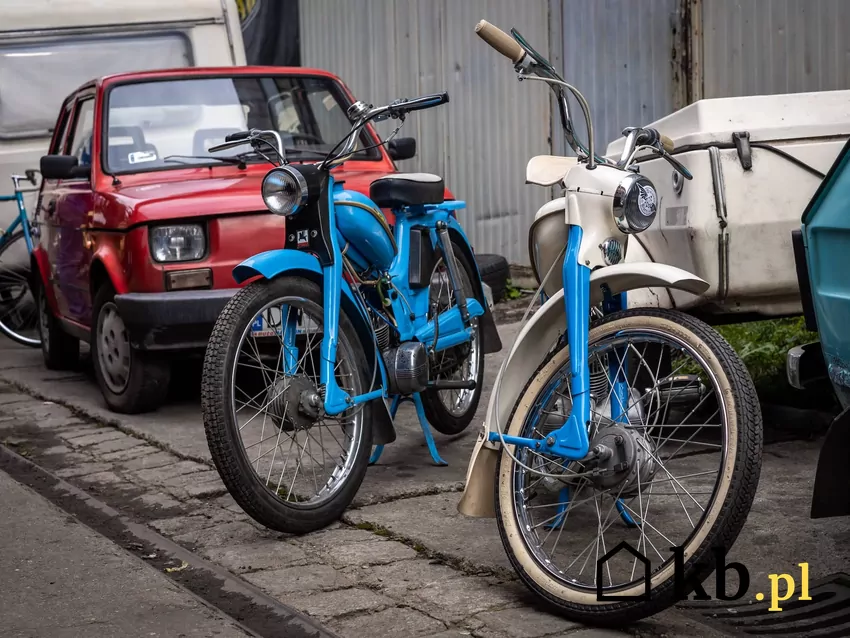 Zadbane motorowery z okresu PRL to prawdziwa gratka dla fanów motoryzacji motorowery Romet Komar