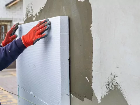 AI wybiera materiał ociepleniowy