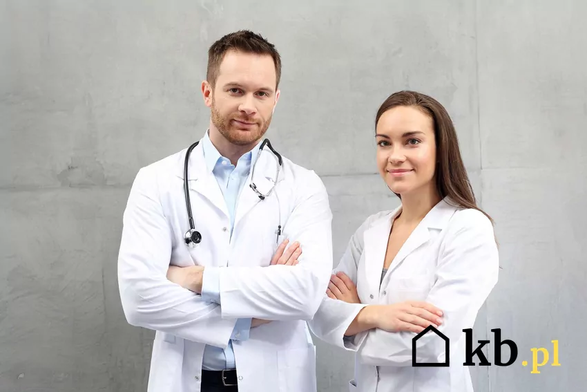 Najdłuższe kolejki do lekarzy dotyczą kilku specjalizacji Lekarz i pielęgniarka