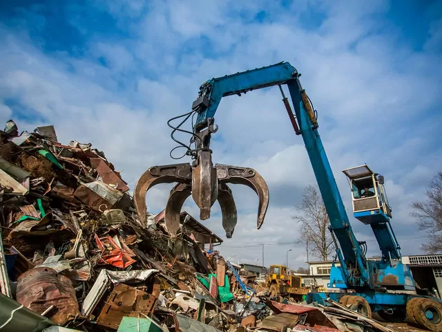 Ile można zarobić na złomie w 2025 roku?