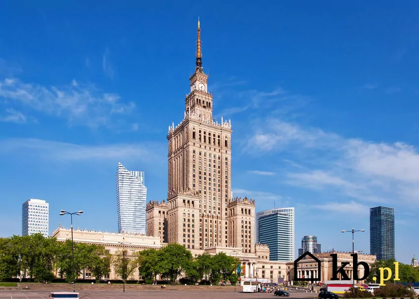 Pałac Kultury w Warszawie - widok z daleka