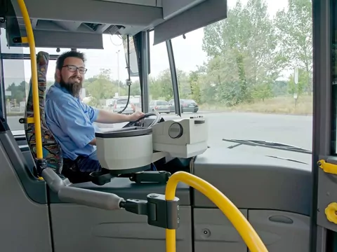 Nowe połączenia kolejowe i autobusowe w Polsce
