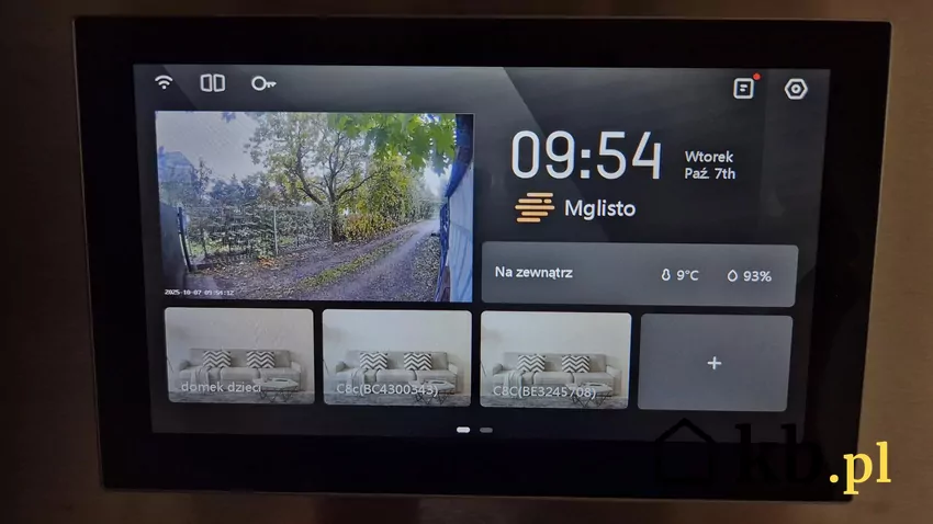 Na monitorze można włączyć podgląd również z innych kamer EZVIZ Na monitorze można włączyć podgląd również z innych kamer EZVIZ