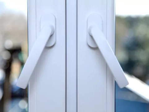 Jak pozbyć się wilgoci w domu?