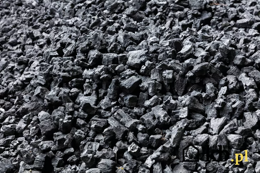 Ceny ekogroszku są stosunkowo stabilne węgiel kamienny luzem