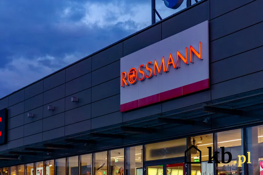 W dniach 18.10-04.11 duże obniżki cen w Rossmannie Rossmann - baner
