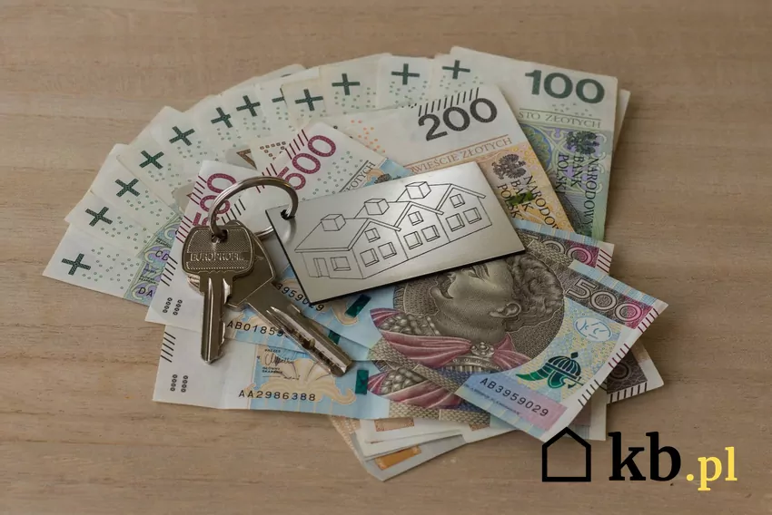 gotówka, klucze do domu