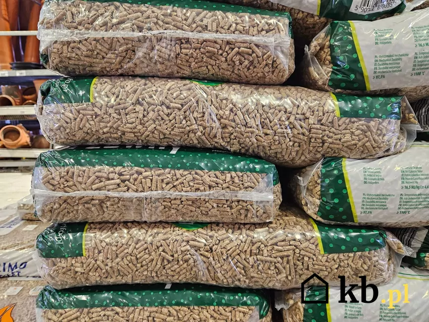 pellet drzewny w workach