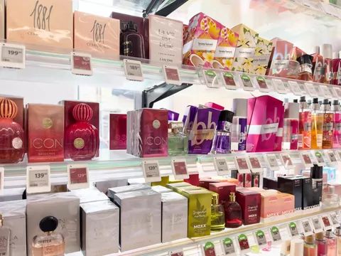 ESOTIQ Marcelina Zawadzka Galacticium w Rossmannie