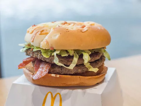 Kultowy Burger Drwala powrócił