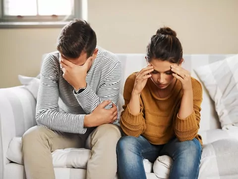 Blok od dewelopera w rozsypce