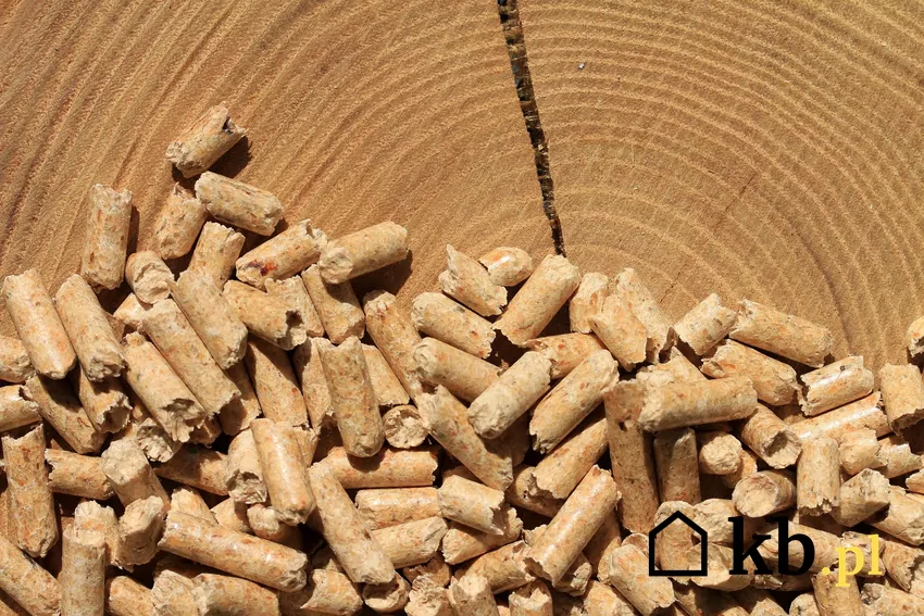 Dodatki w postaci kleju, lakieru lub impregnatu powodują złe spalanie pelletu