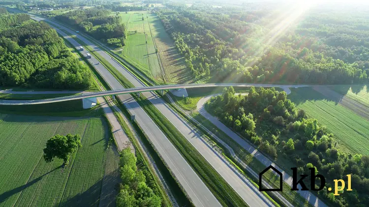 Autostrada - widok z drona