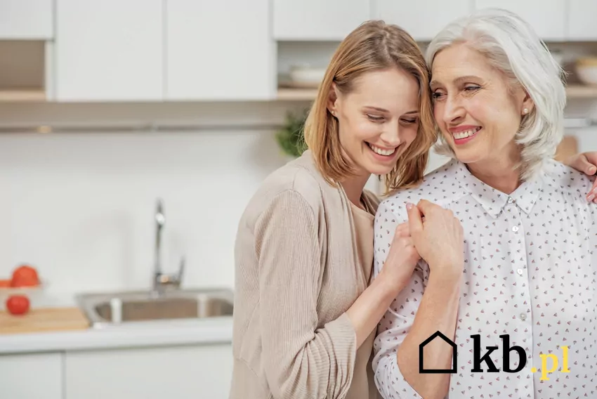 Dzieci i wnuki nie muszą płacić podatku od darowizny matka i córka