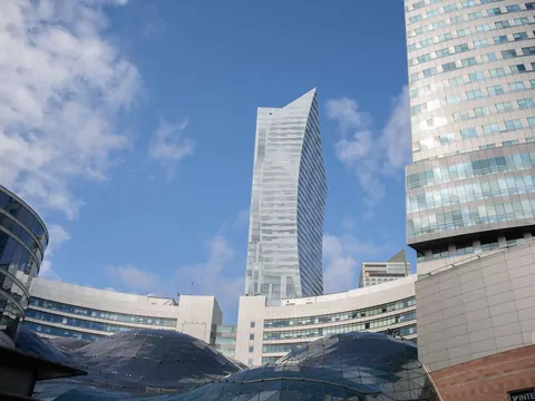 Najwyższy apartamentowiec w stolicy