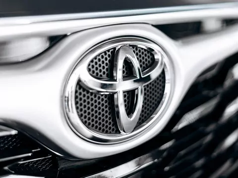 Toyota z rabatami na wyprzedaż rocznika 2025