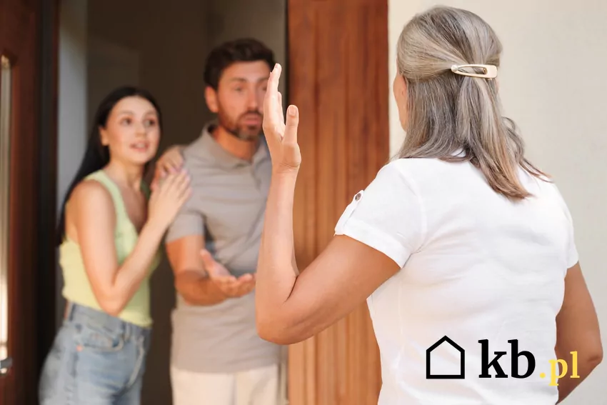 kłótnia właścicielki i najemców
