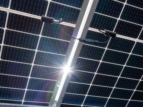 Czy warto wybrać panele bifacial?