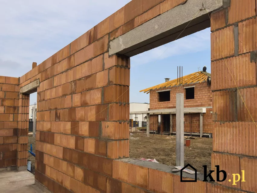 dom z pustaków ceramicznych