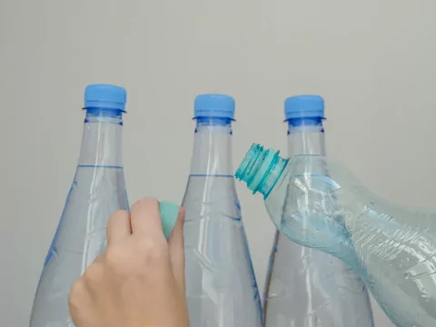 Kaucja za zwrot butelek