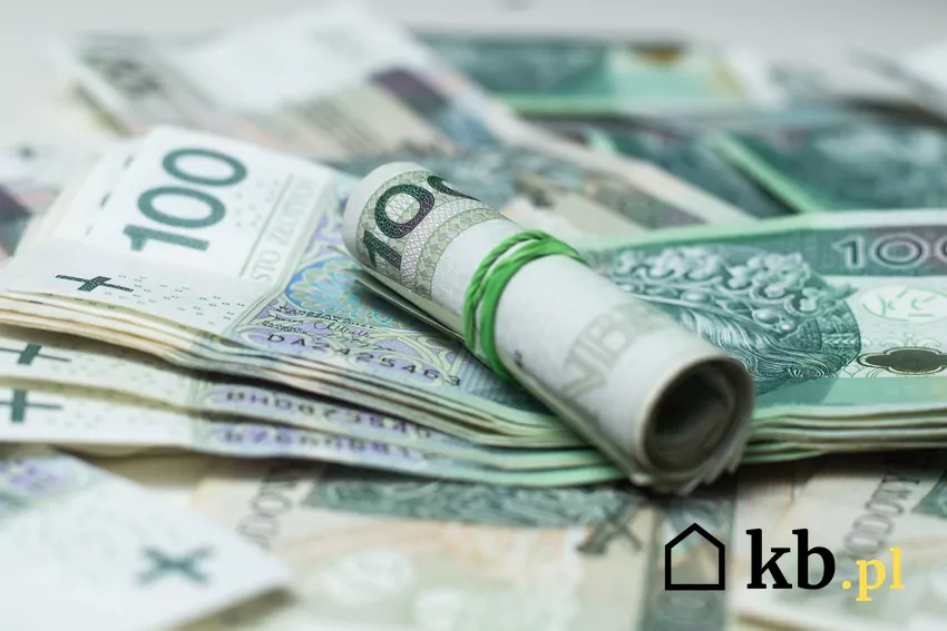 pieniądze, banknoty stuzłotowe