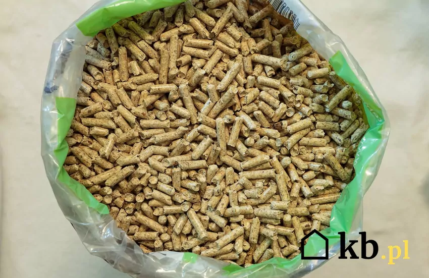 worek z pelletem drzewnym