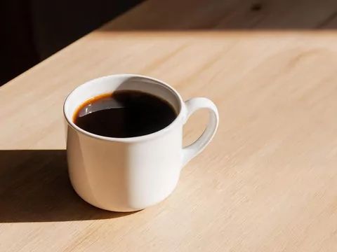 Gigantyczna obniżka na znaną kawę